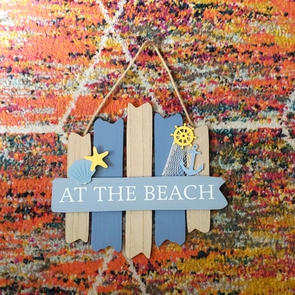 At The Beach decorative wall hanging/door sign - Picture 2 of 11